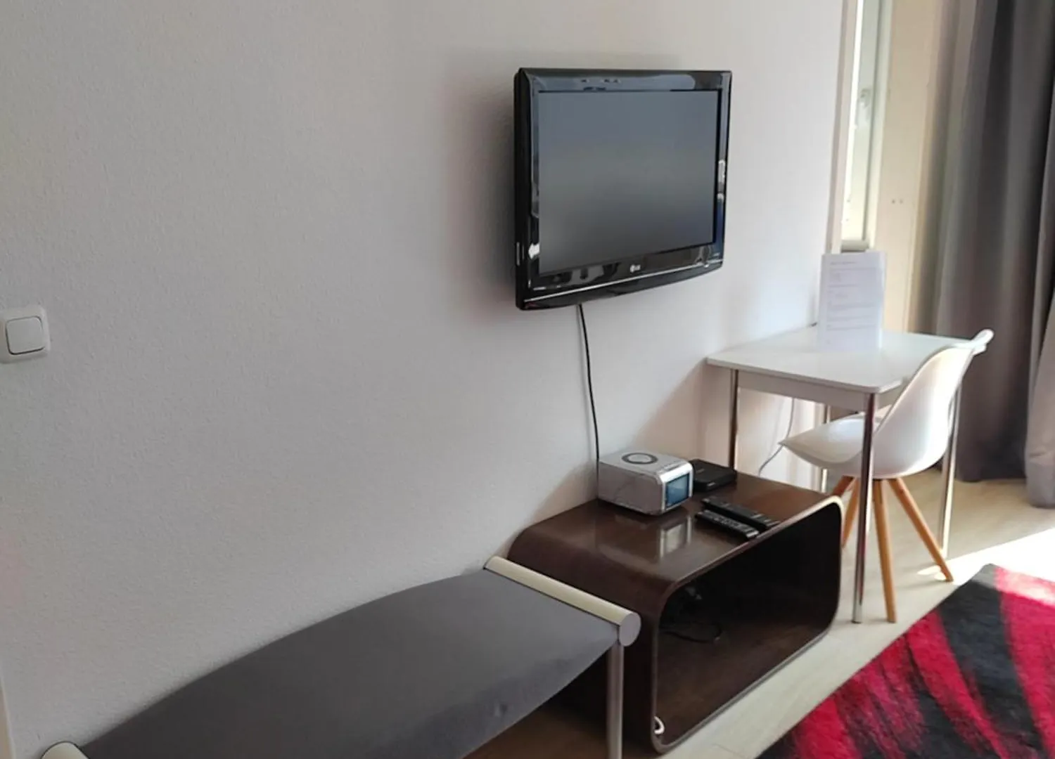 Kleines Apartment In Frankfurt Mit Eigenem Stellplatz In Messenaehe Frankfurt am Main