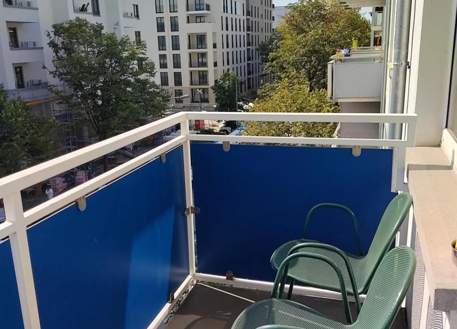 Kleines Apartment In Frankfurt Mit Eigenem Stellplatz In Messenaehe Frankfurt am Main